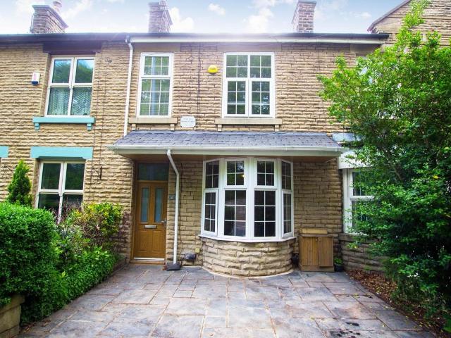 Apartment for rent in Bradshaw, Lee Bank