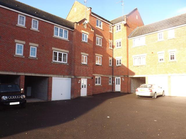 Apartment for rent in Haydon End, Abbey Mead