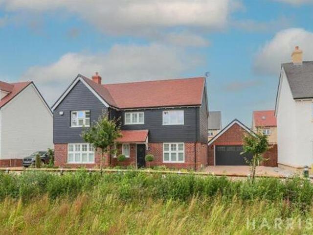 House for sale in Chipping Hill, Essex