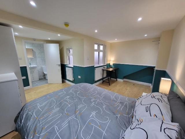 Room for rent in North Watford