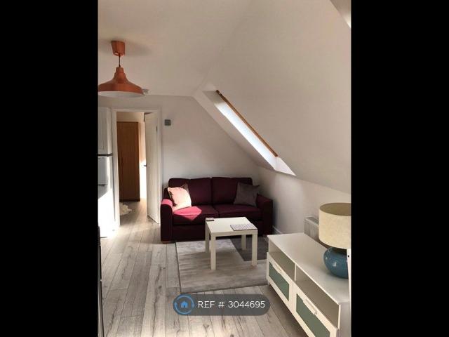 Apartment for rent in Bickley, Greater London