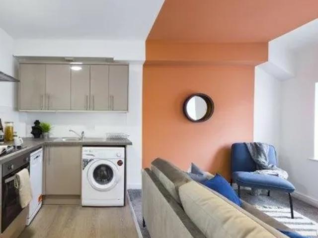 House for rent in Kensington, Calderstones