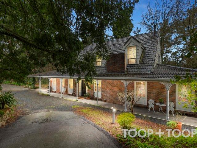 House for sale in Stirling, South Australia