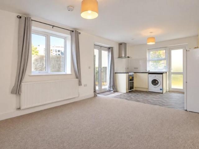 Apartment for rent in Northville, Filton