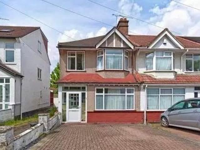 House for rent in London Borough of Croydon, Greater London