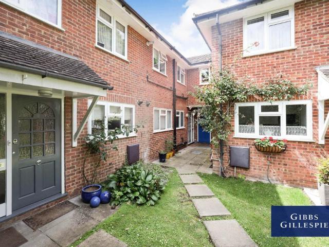 Apartment for rent in Gerrards Cross, Denham