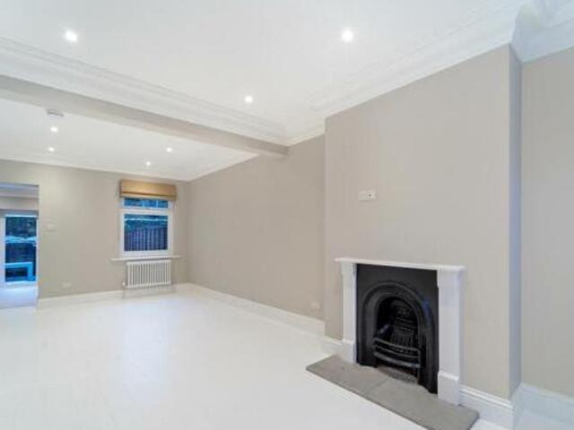 House for rent in Brentford End, Greater London