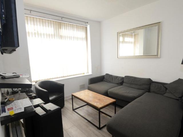 House for rent in Georgia, Greater Manchester