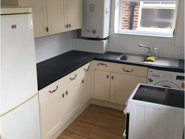 House for rent in London Borough of Merton, Merton Park