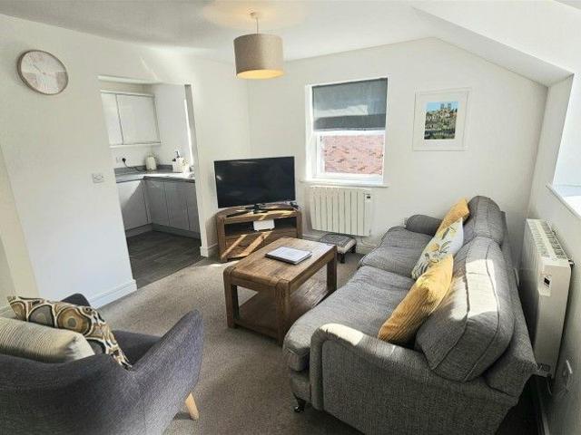 Apartment for rent in Holgate, High Field