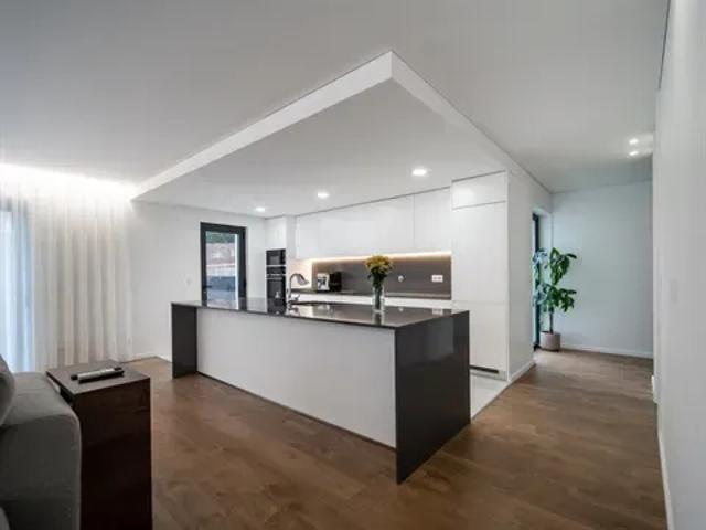 Apartamento venda em Frecheiro, Amares