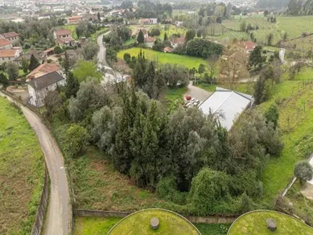 Terreno venda em Frecheiro, Amares