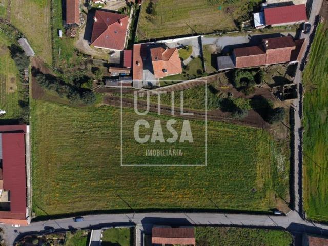 Terreno venda em Vila Cova e Feitos, Barcelos