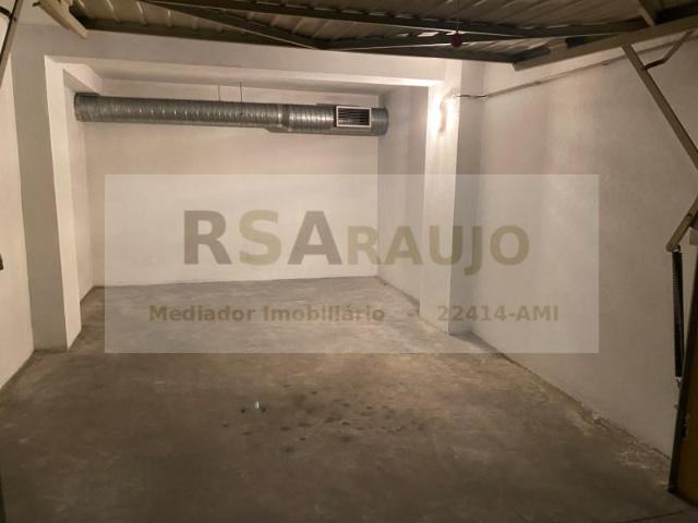 Garagem alugar em Braga