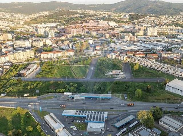 Terreno venda em Ponte Falcão, Braga