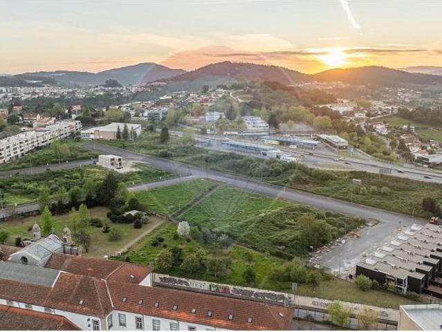 Terreno venda em Ponte Falcão, Braga