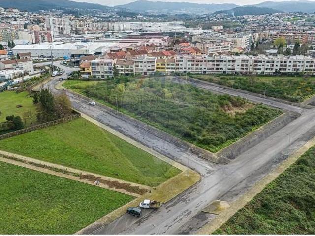 Terreno venda em Ponte Falcão, Braga