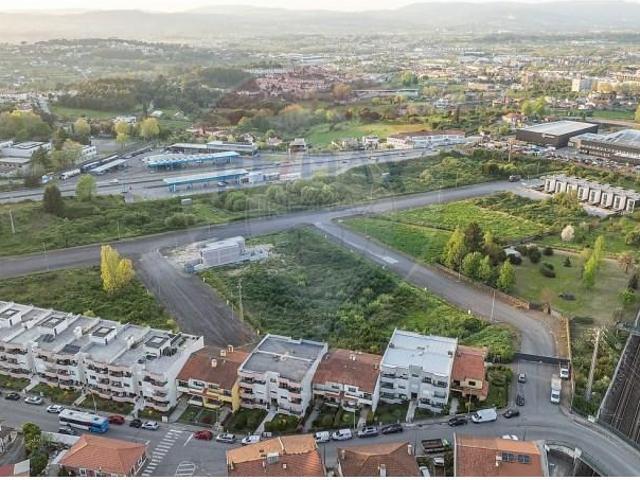 Terreno venda em Ponte Falcão, Braga