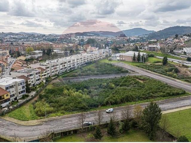 Terreno venda em Ponte Falcão, Braga