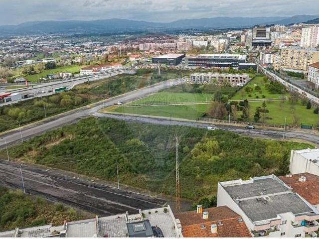 Terreno venda em Ponte Falcão, Braga