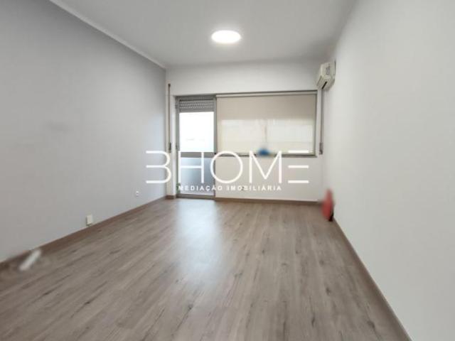 Escritório alugar em Braga (São Vicente), Braga