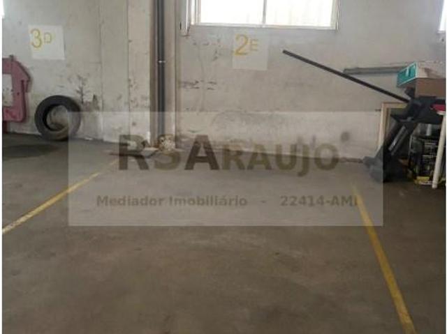 Garagem alugar em Braga