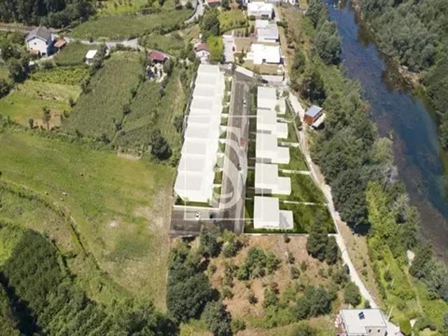 Terreno venda em Póvoa De Lanhoso, Braga