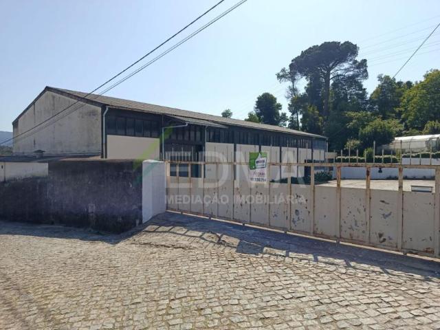 Escritório alugar em Salgueirinhos, Gavião
