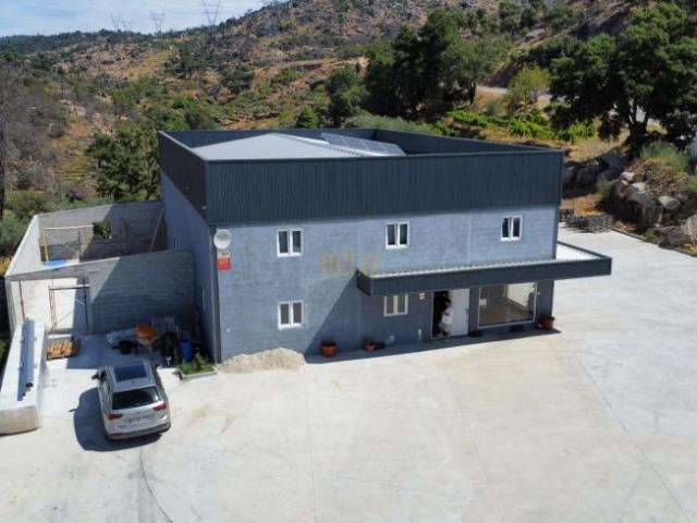 Escritório venda em Carrazeda De Ansiães, Bragança