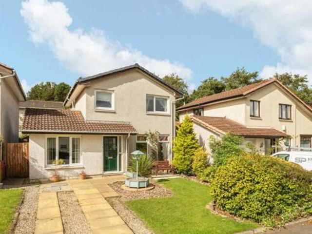 House for sale in Livingston
