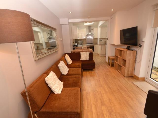 House for rent in Georgia, Greater Manchester