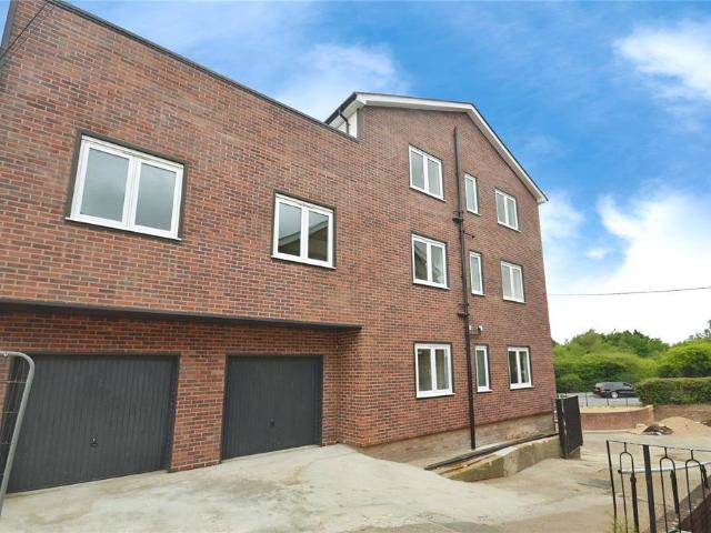 House for rent in Chipping Hill, Essex