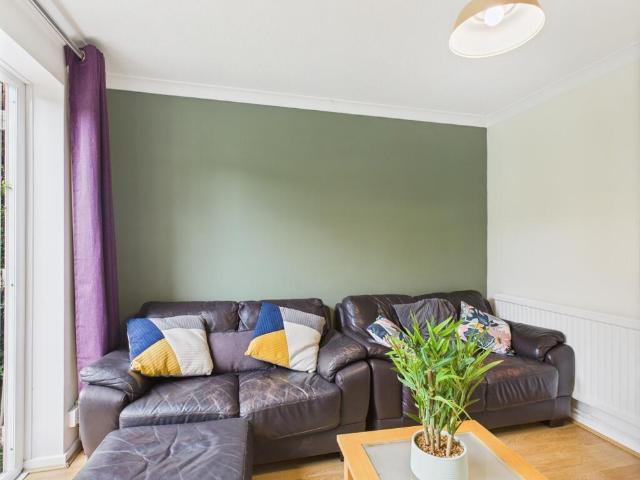 House for rent in Clover Hill, East Bank