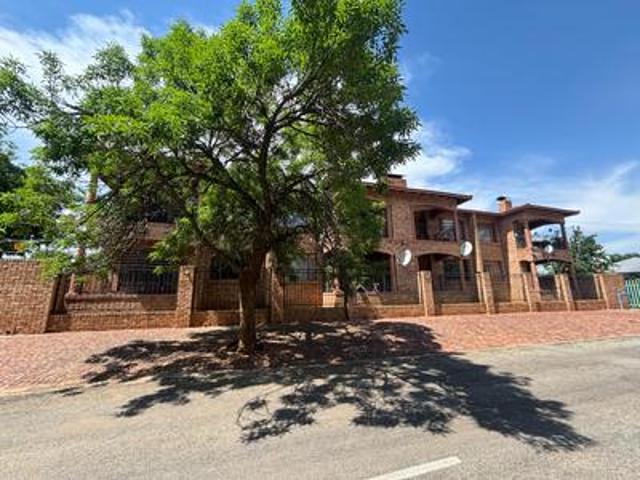 Townhouse for rent in Brakpan, City of Ekurhuleni Metropolitan Municipality