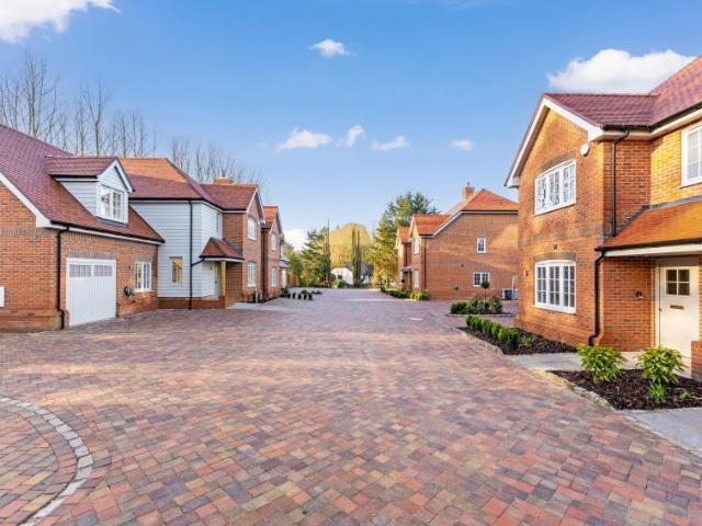 Property for sale in Hart, Hampshire