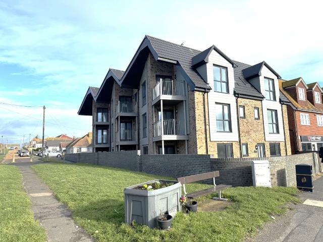 Apartment for rent in Peacehaven, Iford