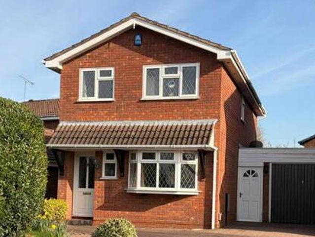 House for sale in Stourbridge, West Midlands
