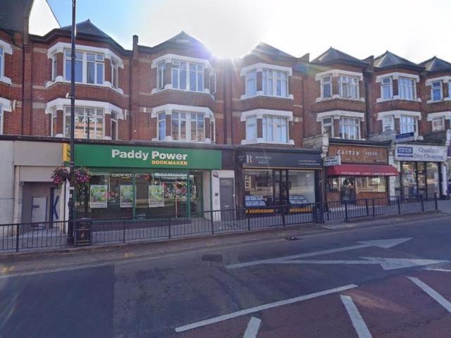 Apartment for rent in London Borough of Sutton, Greater London