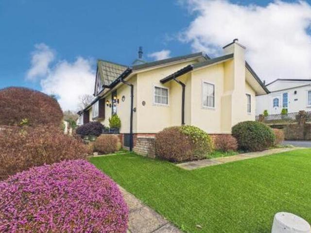 House for sale in Surrey, England