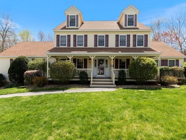 House for sale in Methuen