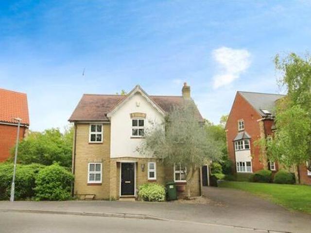 House for rent in Noak Bridge, Essex
