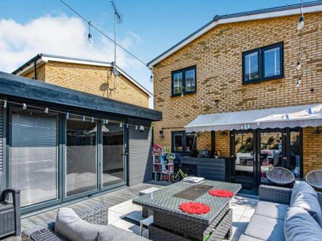 House for sale in Monks Orchard, Kent