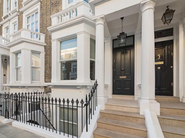 House for rent in Chelsea, Greater London