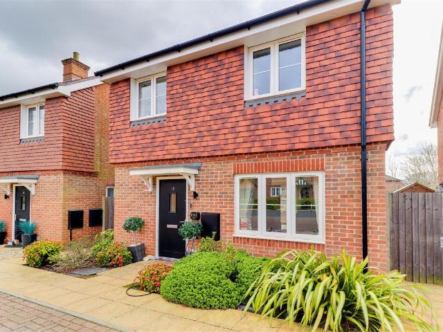 House for rent in Fole, Surrey