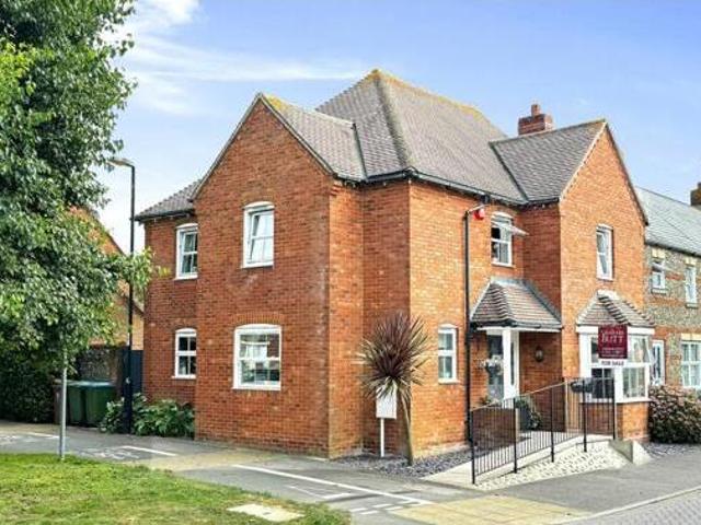 House for sale in Lyons, Greater London