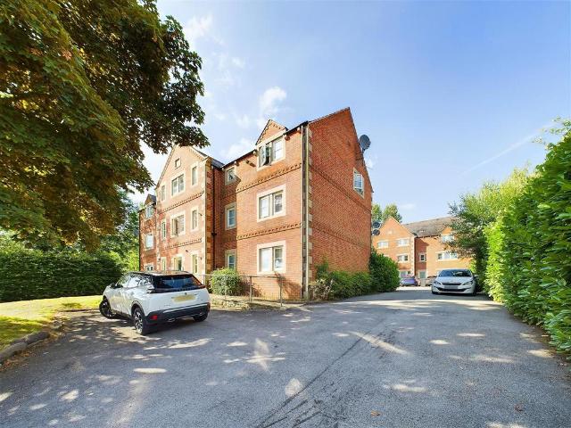Apartment for rent in Brampton, Loundsley Green