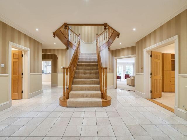 House for rent in London Borough of Barnet, Greater London