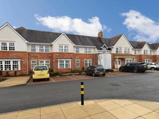 House for sale in Northampton, Northamptonshire