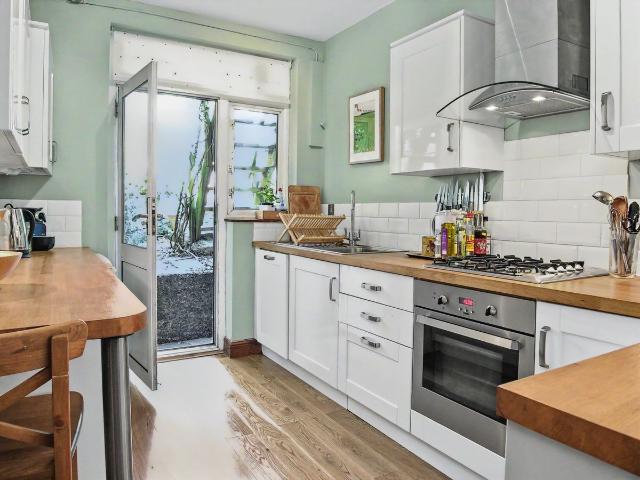 Apartment for rent in Dartmouth Park, Greater London