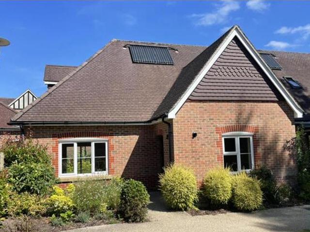 House for sale in Bolton Low Houses, Hampshire